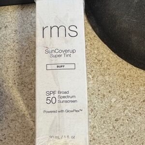 RMS Beauty SunCoverup Super Tint - Buff